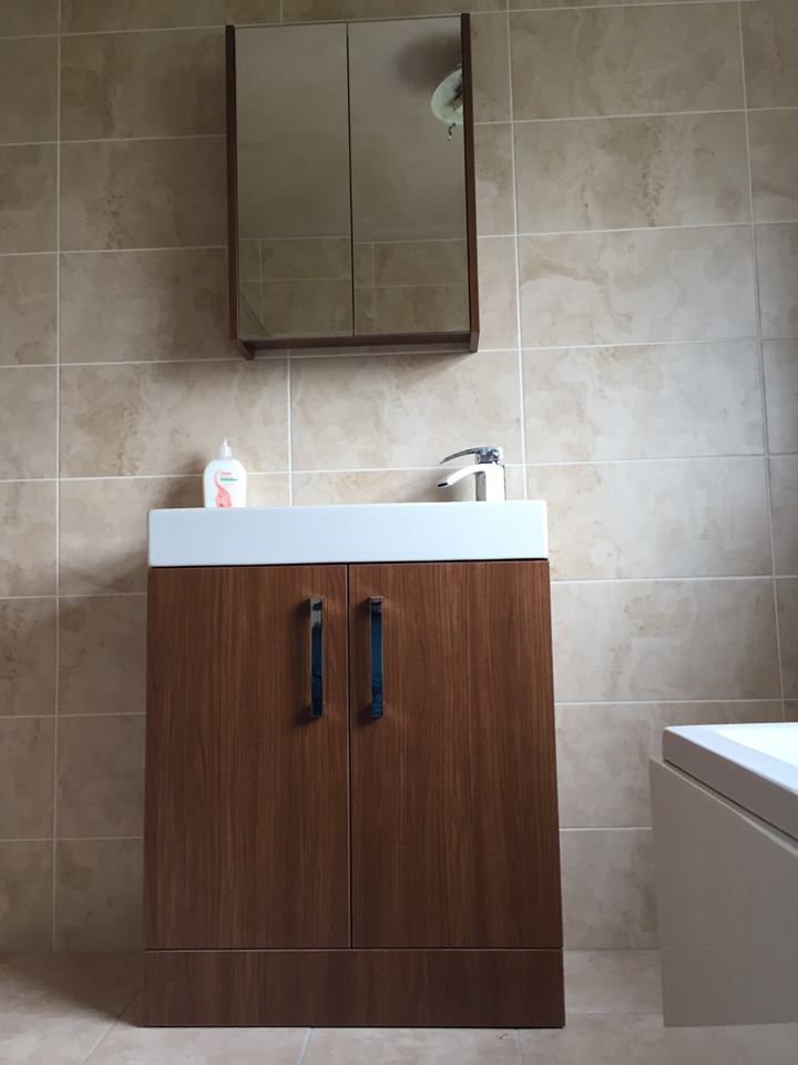 Traditional Bath & Modern Shower